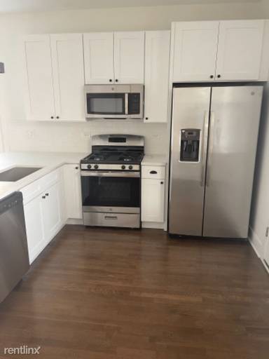 Main picture of 1439 E 66th Pl