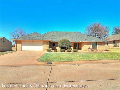 Main picture of 4009 Cherry Hill Ln