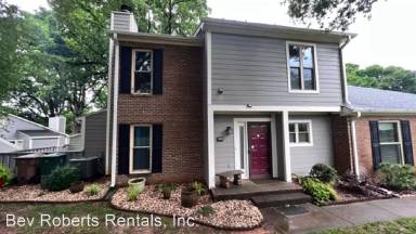 Main picture of 240 Clancy Cir