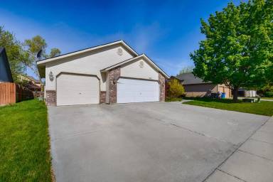 Main picture of 2173 S Petra Ave