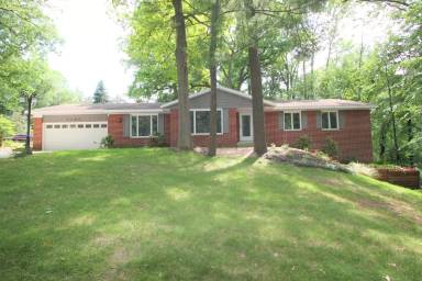 Main picture of 7180 Dorset Dr SE