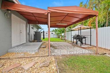 Main picture of 14290 SW 287th St
