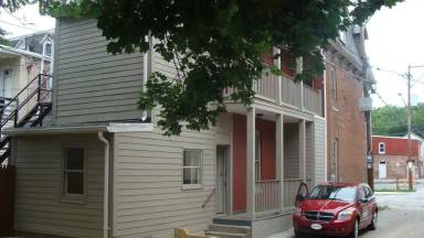 Main picture of 28 E Jackson St