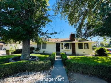 Main picture of 1320 1/2 E Colton Ave