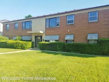 Main picture of 8702 W Capitol Dr