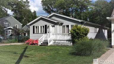 Main picture of 61 Eagle Cliff Dr