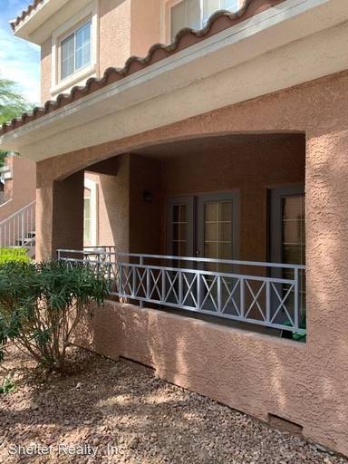 Main picture of 325 Amber Pine St