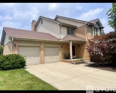 Main picture of 630 Parkland Dr