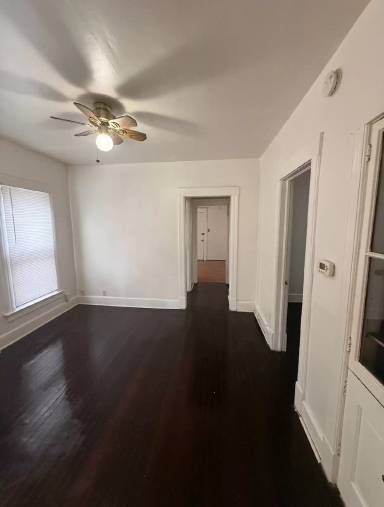 Main picture of 922 E Hamilton St