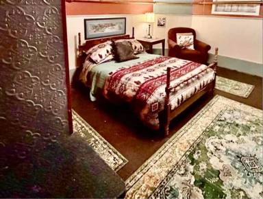 Main picture of 425 S Washington St