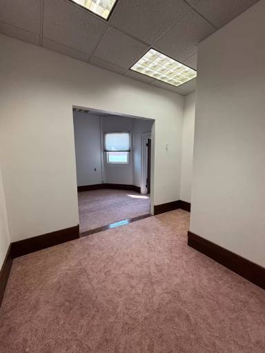 Main picture of 8 S Idaho St