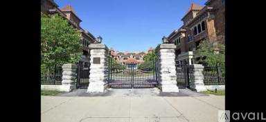 Main picture of 2356 Park Ave
