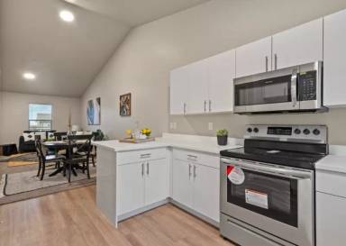 Main picture of 67 W 600 S