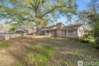 Main picture of 2305 Cherry Hill Rd