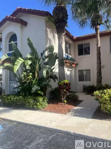 Main picture of 330 NW 67th St