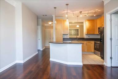 Main picture of Condominium