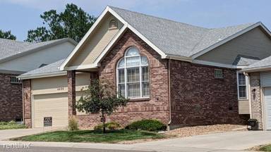 Main picture of 4955 Greenwich Ln