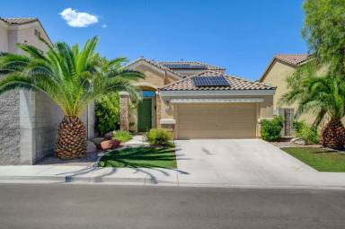 Main picture of 9152 Kentwell Ave