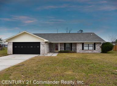 Main picture of 707 Plantation Cir
