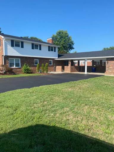 Main picture of 1424 Willow Way