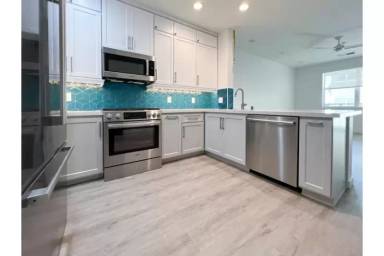 Main picture of 3650 5th Ave
