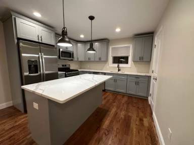 Main picture of 526 Naugatuck Ave