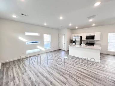 Main picture of 841 Reading Railroad Ln