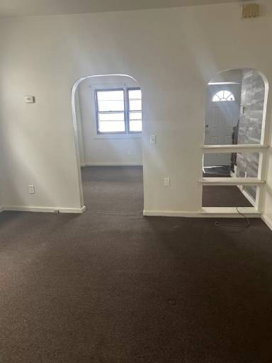 Main picture of 61 Doran St