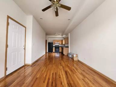 Main picture of 4015 W Wilcox St
