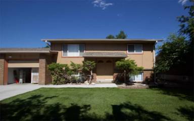 Main picture of 2380 Youngfield St