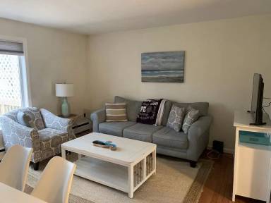 Main picture of 18 Hillcrest W