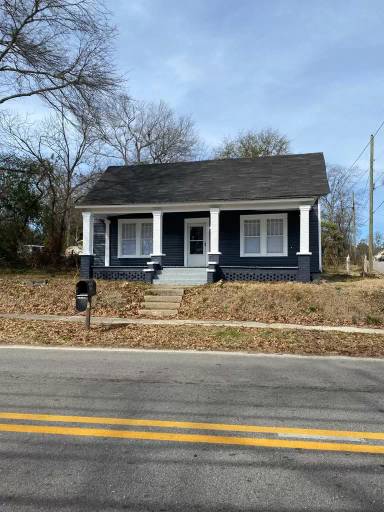 Main picture of 937 Greenville St