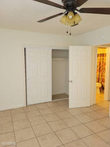 Main picture of 11920 Inglewood Ave