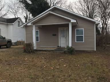 Main picture of 1438 Indianola St