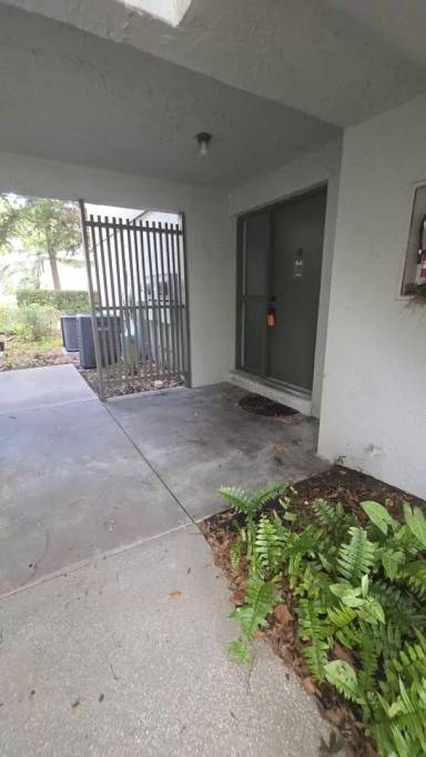 Main picture of 9 Tarragona Ct