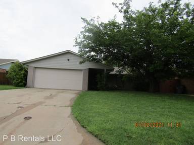 Main picture of 618 SW 64th St
