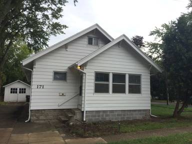 Main picture of 171 W High St