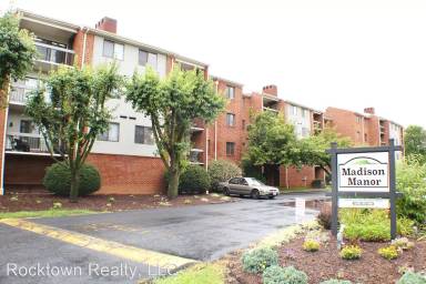 Main picture of 1030 Blue Ridge Dr