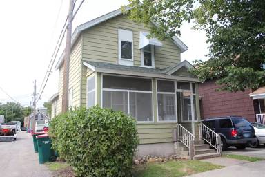 Main picture of 313 Washington St