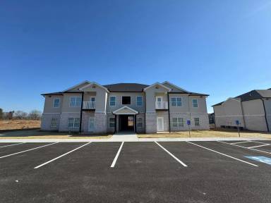 Main picture of 808 Brush Creek St