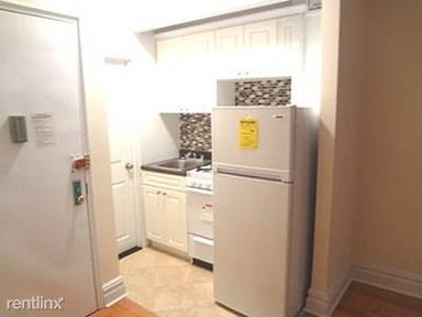 Main picture of 16915 Crenshaw Blvd
