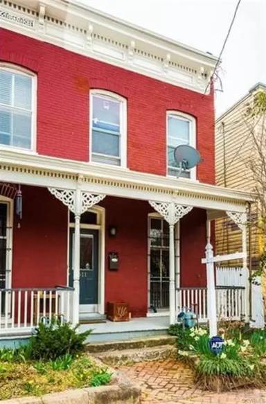 Main picture of 511 St James St