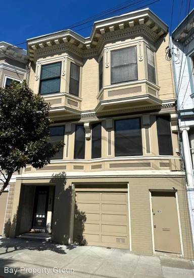 Main picture of 61 Ramona Ave