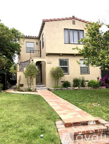 Main picture of 6050 Bright Ave
