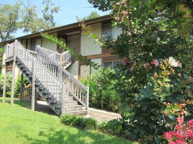 Main picture of 740 Pointe Ct