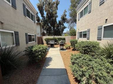 Main picture of 550 Graves Ave