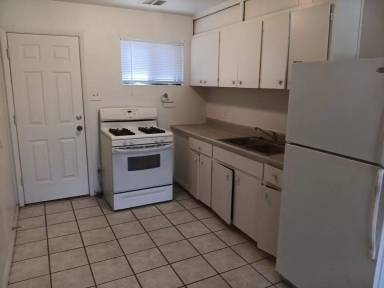 Main picture of 336 Pennsylvania St NE