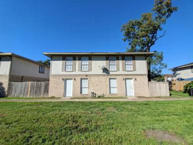 Main picture of 1960 Upland Dr