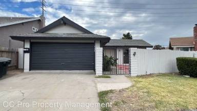 Main picture of 4624 E Tanglewood Ave