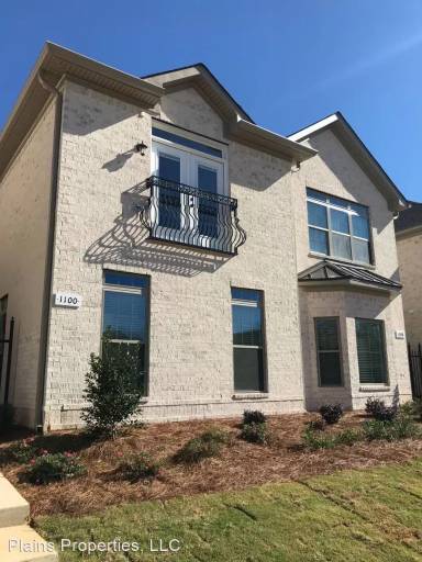 Main picture of 1054 Runningvine Ln